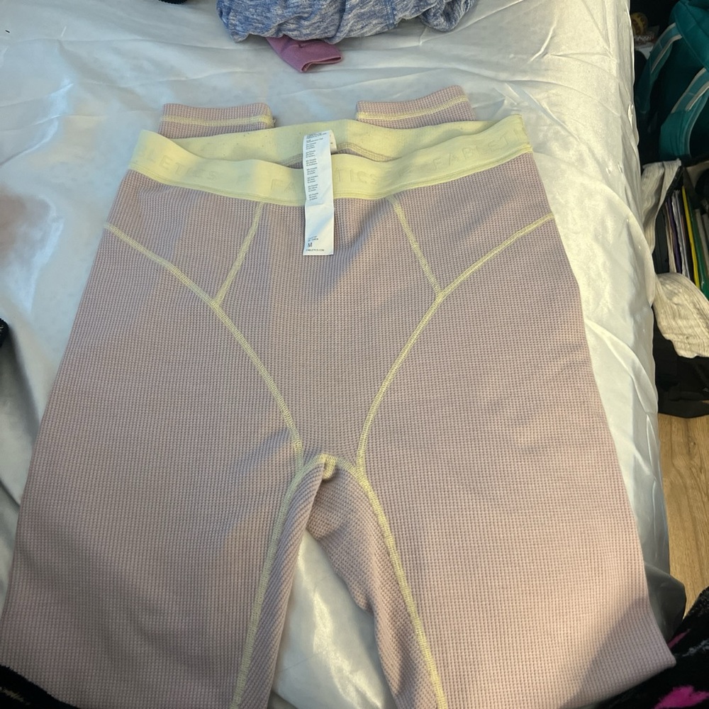Fabletics Set - Picture 2 of 5